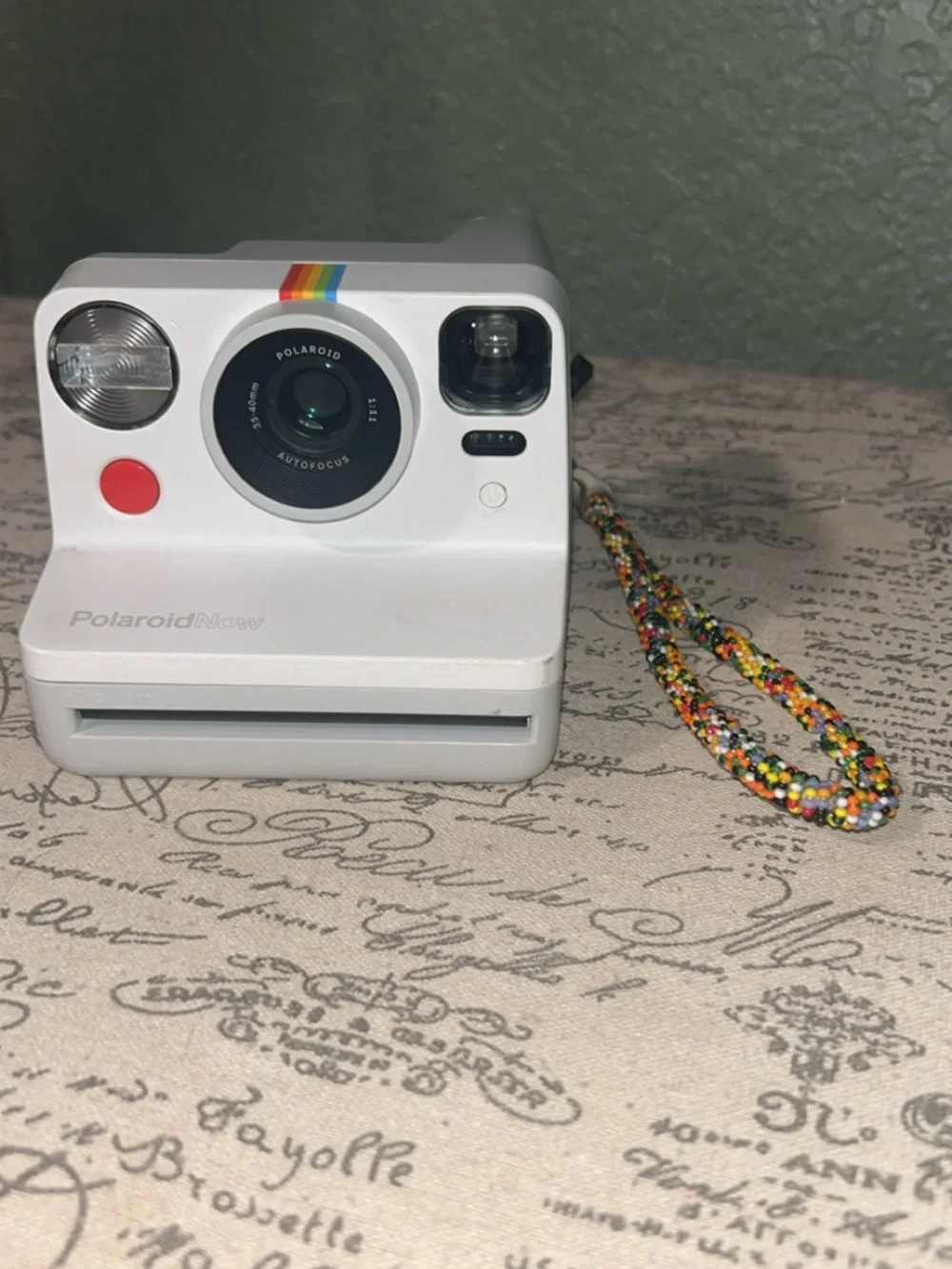 Polaroid White Instant Camera with Rainbow Stripe